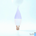 لامپ LED اشکی ۷ وات C37 در دست یک فرد برای نمایش اندازه واقعی