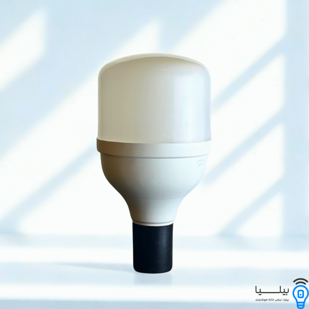 مای نزدیک لامپ LED 20W با سرپیچ معمولی E27 و طراحی استوانه‌ای